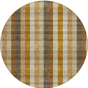 HomeRoots 5' Classic Plaid Rug in Wheat, Ivory & Brown – Durable, Washable Area Rug for Indoor & Outdoor Use 8' Round 614025