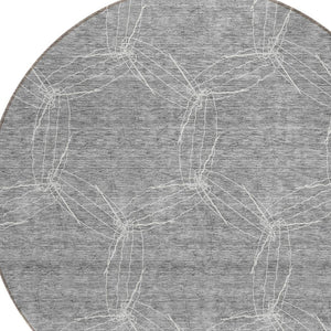 HomeRoots 5' Gray and Ivory Geometric Washable Area Rug for Indoor and Outdoor Use - Durable & Stylish 8' Round 614073