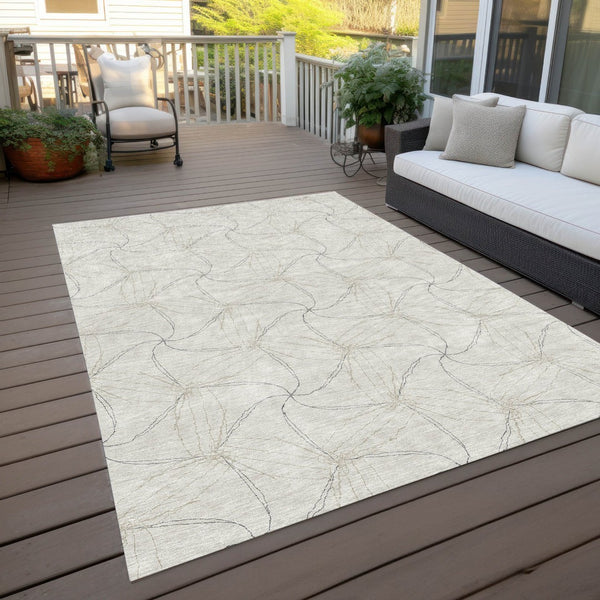 HomeRoots 5' Stylish Ivory and Taupe Geometric Area Rug - Washable, Durable, Perfect for Indoor and Outdoor Use 5' X 8' 614078
