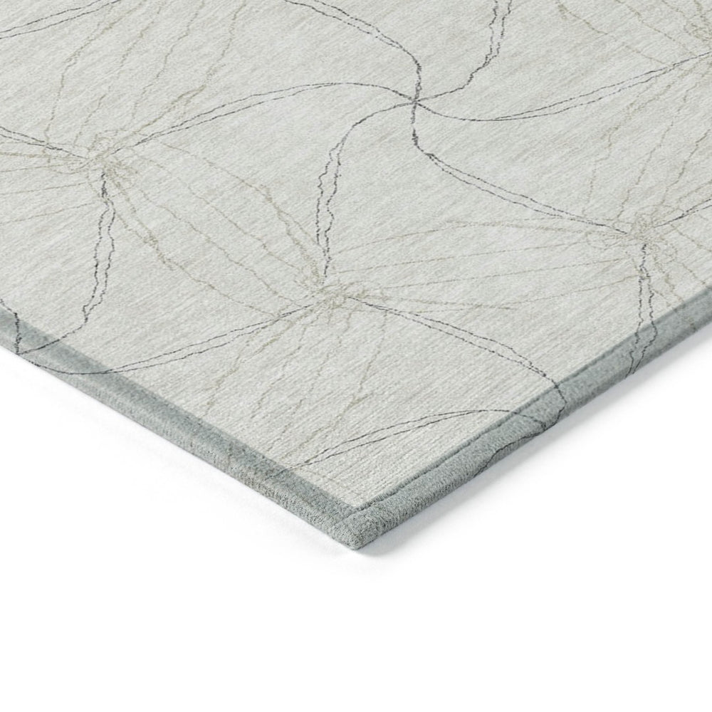 HomeRoots 5' Stylish Ivory and Taupe Geometric Area Rug - Washable, Durable, Perfect for Indoor and Outdoor Use 8' X 10' 614080