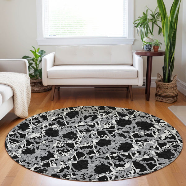 HomeRoots 5' Black and Gray Abstract Area Rug – Modern, Washable, Indoor/Outdoor Design for High-Traffic Spaces 8' Round 614127