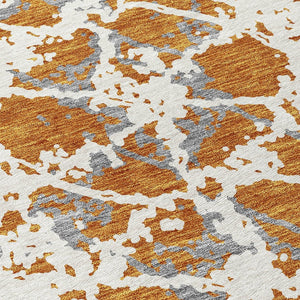 HomeRoots 5' Copper and Ivory Abstract Rug - Washable, Durable Design for Indoor and Outdoor Spaces, Family-Friendly 8' Round 614151