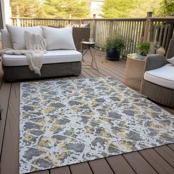 HomeRoots 5' Abstract Gray and Ivory Area Rug - Stylish, Washable, and Durable for Indoor or Outdoor Use 10' X 14' 614166