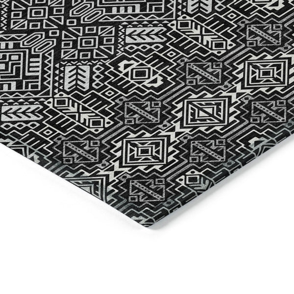 HomeRoots 5' Black and Ivory Tribal Area Rug - Stylish, Washable Design for Indoor and Outdoor Spaces 8' X 10' 614206