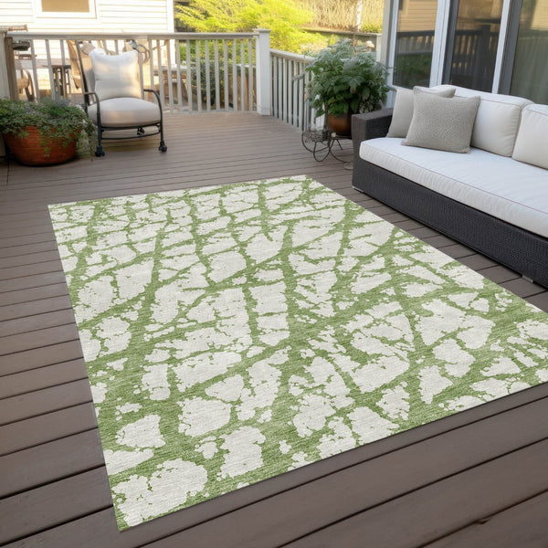 HomeRoots 5' Modern Green and Ivory Abstract Washable Area Rug for Indoor and Outdoor Style and Durability 5' X 8' 614342