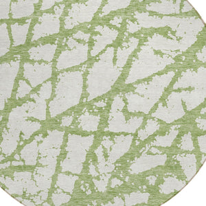 HomeRoots 5' Modern Green and Ivory Abstract Washable Area Rug for Indoor and Outdoor Style and Durability 8' Round 614343