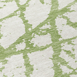 HomeRoots 5' Modern Green and Ivory Abstract Washable Area Rug for Indoor and Outdoor Style and Durability 8' Round 614343