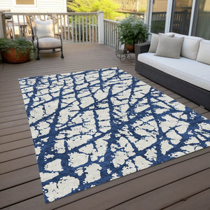 HomeRoots 5' Modern Navy Blue and Ivory Abstract Washable Area Rug for Indoor and Outdoor High-Traffic Spaces 10' X 14' 614376