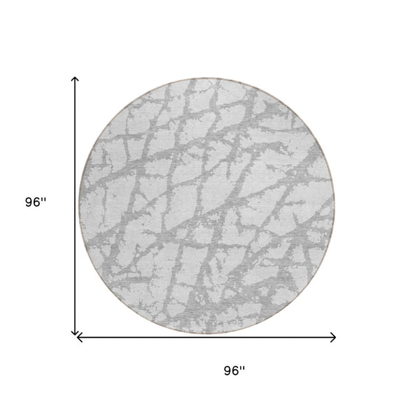 HomeRoots 5' Silver and Gray Abstract Area Rug - Stylish, Washable, Indoor/Outdoor, Stain-Resistant Design 8' Round 614385