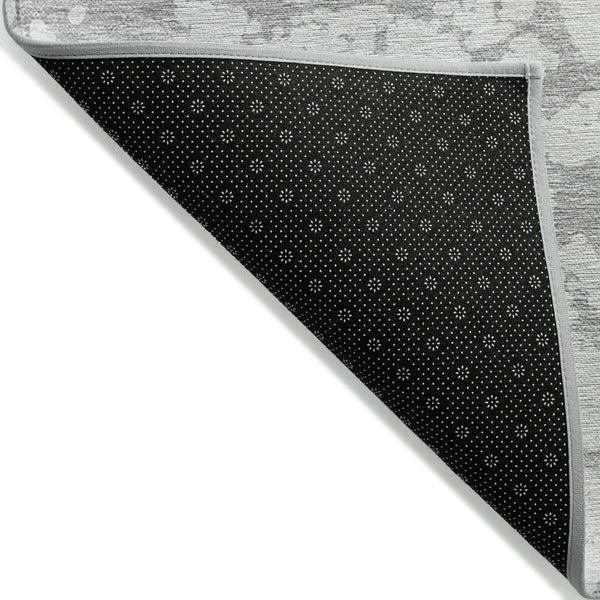 HomeRoots 5' Silver and Gray Abstract Area Rug - Stylish, Washable, Indoor/Outdoor, Stain-Resistant Design 8' X 10' 614386