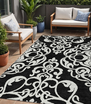 HomeRoots 5' Stylish Black and Ivory Damask Area Rug – Durable, Washable Design for Indoor and Outdoor Use 5' X 8' 614408
