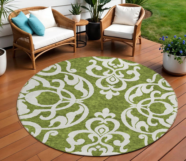 HomeRoots 5' Elegant Green and Ivory Damask Area Rug - Stylish, Washable, Indoor/Outdoor Durability for Every Space 8' Round 614427