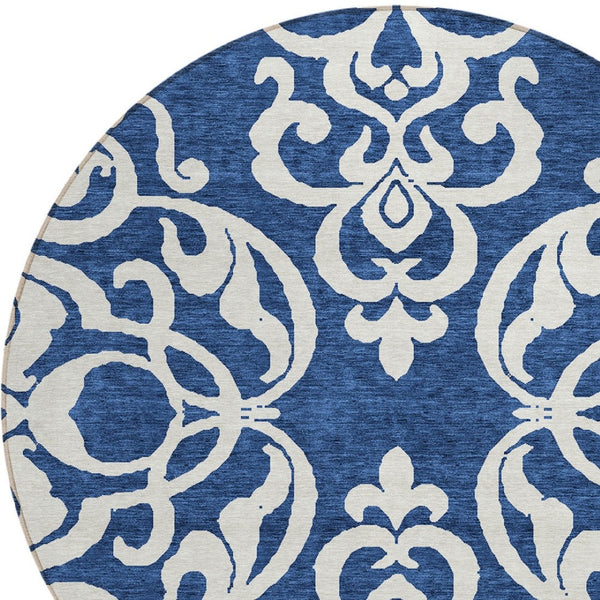 HomeRoots 5' Elegant Navy Blue and Ivory Damask Area Rug – Machine Washable for Indoor and Outdoor Use 8' Round 614445