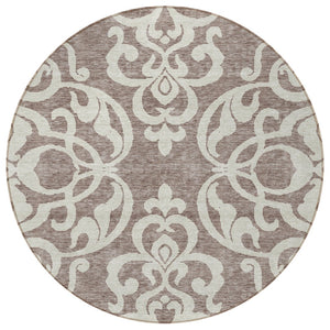 HomeRoots 5' Elegant Taupe and Ivory Damask Area Rug - Washable, Stain-Resistant, Indoor/Outdoor Style 8' Round 614463