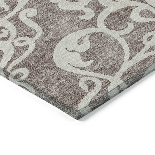 HomeRoots 5' Elegant Taupe and Ivory Damask Area Rug - Washable, Stain-Resistant, Indoor/Outdoor Style 8' X 10' 614464