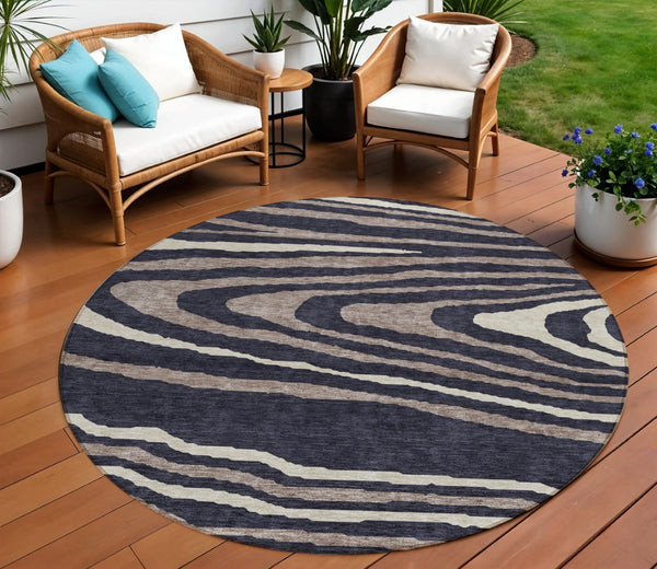 HomeRoots 5' Faux Bois Washable Area Rug in Black, Taupe & Beige - Durable Indoor/Outdoor Design for All Spaces 8' Round 614475