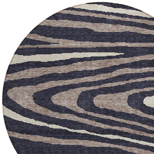 HomeRoots 5' Faux Bois Washable Area Rug in Black, Taupe & Beige - Durable Indoor/Outdoor Design for All Spaces 8' Round 614475