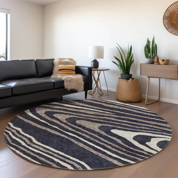 HomeRoots 5' Faux Bois Washable Area Rug in Black, Taupe & Beige - Durable Indoor/Outdoor Design for All Spaces 8' Round 614475