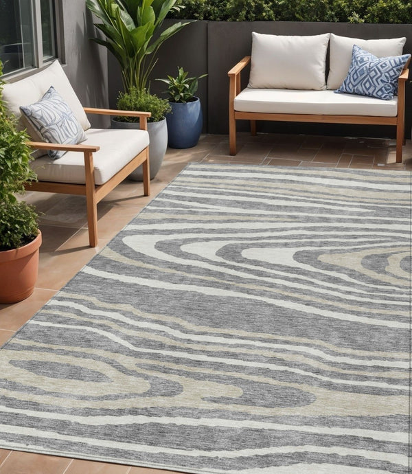 HomeRoots 5' Faux Bois Washable Area Rug in Gray, Ivory & Beige - Durable, Stylish for Indoor & Outdoor Use 5' X 8' 614480