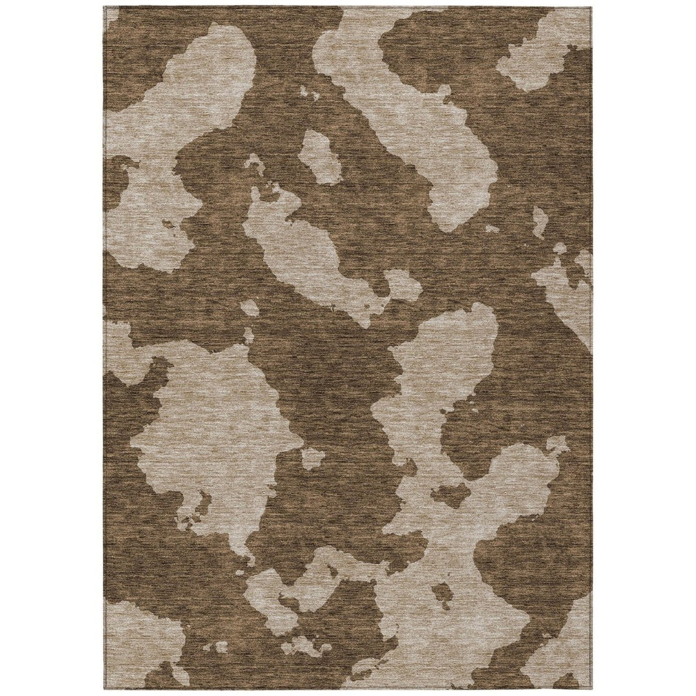 HomeRoots 5' Versatile Brown and Beige Abstract Indoor Outdoor Area Rug - Durable, Washable, Modern Style 5' X 8' 614516