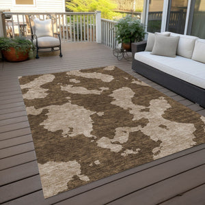 HomeRoots 5' Versatile Brown and Beige Abstract Indoor Outdoor Area Rug - Durable, Washable, Modern Style 9' X 12' 614519