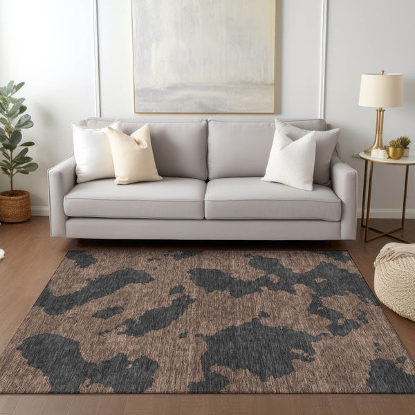 HomeRoots 5' Contemporary Chocolate and Charcoal Abstract Washable Indoor Outdoor Area Rug for High Traffic Use 5' X 8' 614522