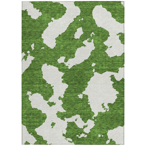 HomeRoots 5' Green and Ivory Abstract Indoor Outdoor Area Rug - Stylish, Washable, and Versatile for Any Space 5' X 8' 614528