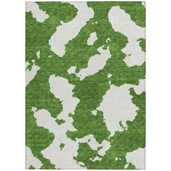 HomeRoots 5' Green and Ivory Abstract Indoor Outdoor Area Rug - Stylish, Washable, and Versatile for Any Space 5' X 8' 614528