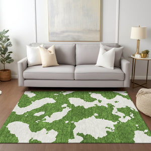 HomeRoots 5' Green and Ivory Abstract Indoor Outdoor Area Rug - Stylish, Washable, and Versatile for Any Space 5' X 8' 614528