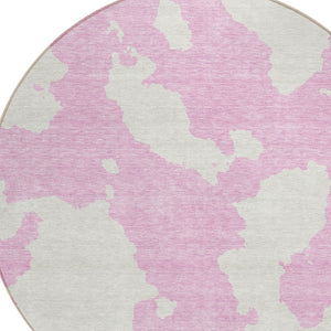 HomeRoots 5' Pink and Ivory Abstract Area Rug - Washable, Durable, Perfect for Indoor and Outdoor Spaces 8' Round 614559