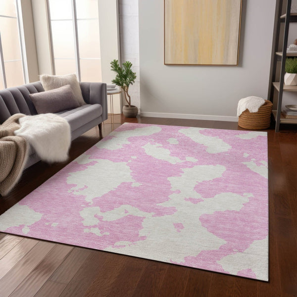 HomeRoots 5' Pink and Ivory Abstract Area Rug - Washable, Durable, Perfect for Indoor and Outdoor Spaces 10' X 14' 614562