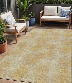 HomeRoots 5' Premium Gold Beige Polka Dot Area Rug – Versatile Washable Design for Indoor & Outdoor Use 5' X 8' 614672