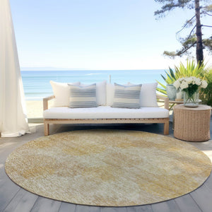 HomeRoots 5' Premium Gold Beige Polka Dot Area Rug – Versatile Washable Design for Indoor & Outdoor Use 8' Round 614673