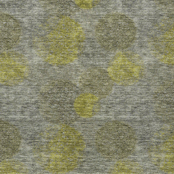 HomeRoots 5' Modern Gray Lime Green & Silver Polka Dot Washable Area Rug for Indoor & Outdoor Spaces 5' X 8' 614678