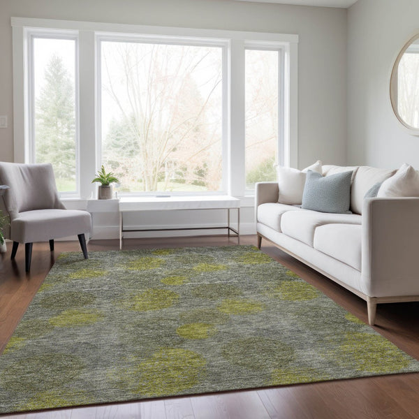 HomeRoots 5' Modern Gray Lime Green & Silver Polka Dot Washable Area Rug for Indoor & Outdoor Spaces 5' X 8' 614678
