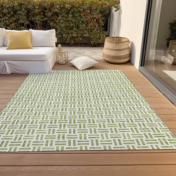 HomeRoots 5' Sage and Ivory Geometric Area Rug - Stylish, Washable Design for Indoor and Outdoor Spaces 5' X 8' 614714