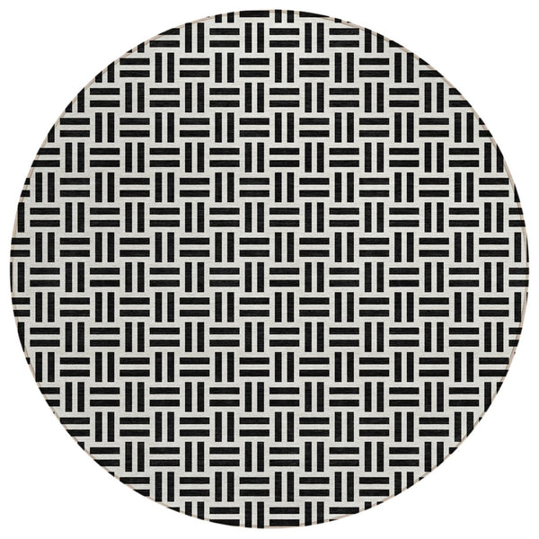 HomeRoots 5' Stylish Black and Ivory Geometric Area Rug - Durable, Washable, Perfect for Indoor & Outdoor Spaces 8' Round 614721
