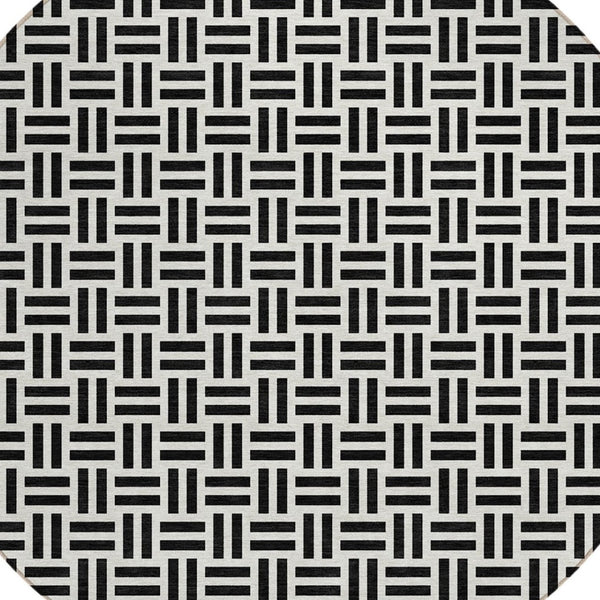 HomeRoots 5' Stylish Black and Ivory Geometric Area Rug - Durable, Washable, Perfect for Indoor & Outdoor Spaces 8' Round 614721
