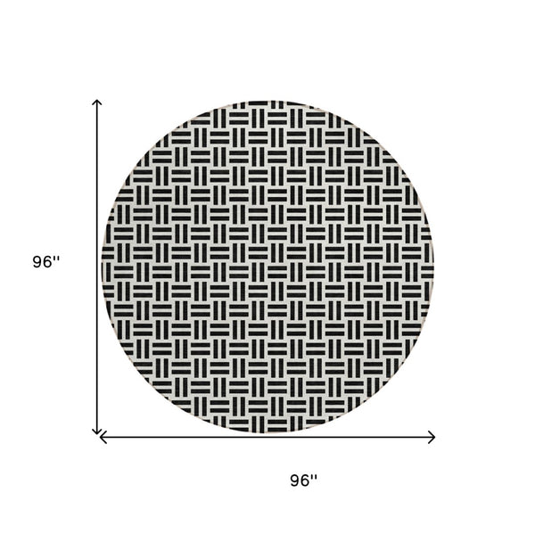 HomeRoots 5' Stylish Black and Ivory Geometric Area Rug - Durable, Washable, Perfect for Indoor & Outdoor Spaces 8' Round 614721