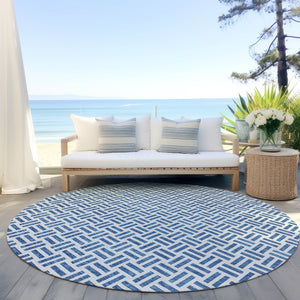 HomeRoots 5' Stylish Denim Blue and Ivory Geometric Area Rug for Indoor and Outdoor Spaces - Easy Care! 8' Round 614739