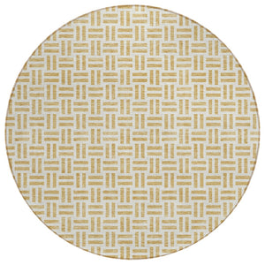 HomeRoots 5' Stylish Gold and Ivory Geometric Indoor Outdoor Area Rug – Durable, Washable, and Versatile Design 8' Round 614745