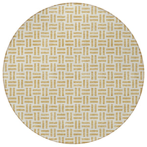 HomeRoots 5' Stylish Gold and Ivory Geometric Indoor Outdoor Area Rug – Durable, Washable, and Versatile Design 8' Round 614745
