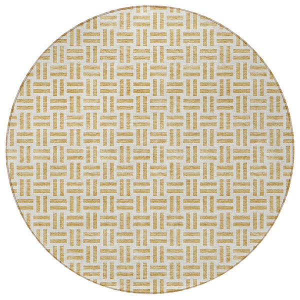 HomeRoots 5' Stylish Gold and Ivory Geometric Indoor Outdoor Area Rug – Durable, Washable, and Versatile Design 8' Round 614745