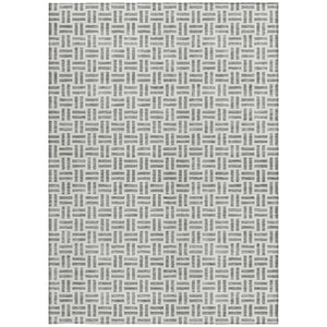 HomeRoots 5' Gray and Ivory Geometric Washable Area Rug – Stylish, Durable, and Ideal for Indoor or Outdoor Spaces 5' X 8' 614750