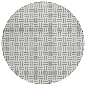 HomeRoots 5' Gray and Ivory Geometric Washable Area Rug – Stylish, Durable, and Ideal for Indoor or Outdoor Spaces 8' Round 614751