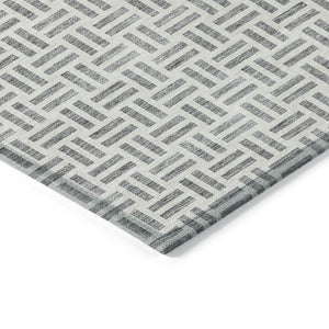 HomeRoots 5' Gray and Ivory Geometric Washable Area Rug – Stylish, Durable, and Ideal for Indoor or Outdoor Spaces 8' X 10' 614752