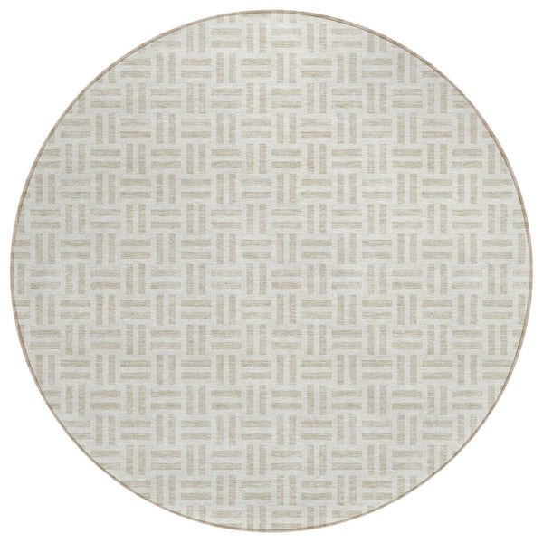 HomeRoots 5' Stylish Ivory and Beige Geometric Area Rug for Indoor and Outdoor Use - Durable & Washable Design 8' Round 614757