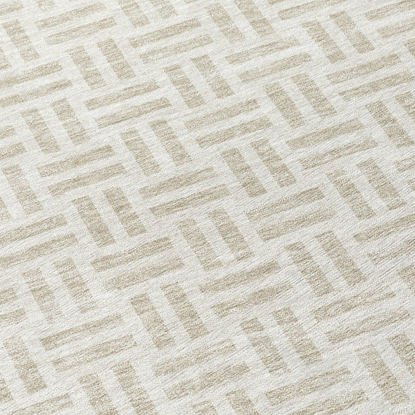HomeRoots 5' Stylish Ivory and Beige Geometric Area Rug for Indoor and Outdoor Use - Durable & Washable Design 8' Round 614757