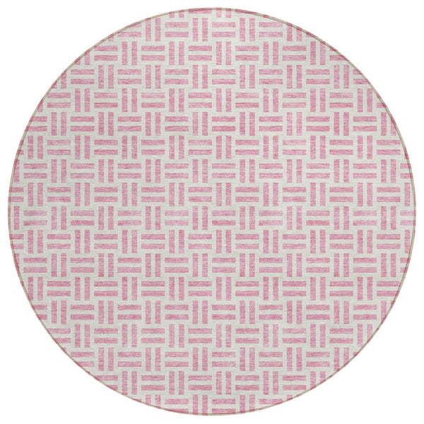 HomeRoots 5' Pink and Ivory Geometric Area Rug - Stylish Indoor/Outdoor Washable Design for Modern Spaces 8' Round 614769