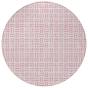HomeRoots 5' Pink and Ivory Geometric Area Rug - Stylish Indoor/Outdoor Washable Design for Modern Spaces 8' Round 614769